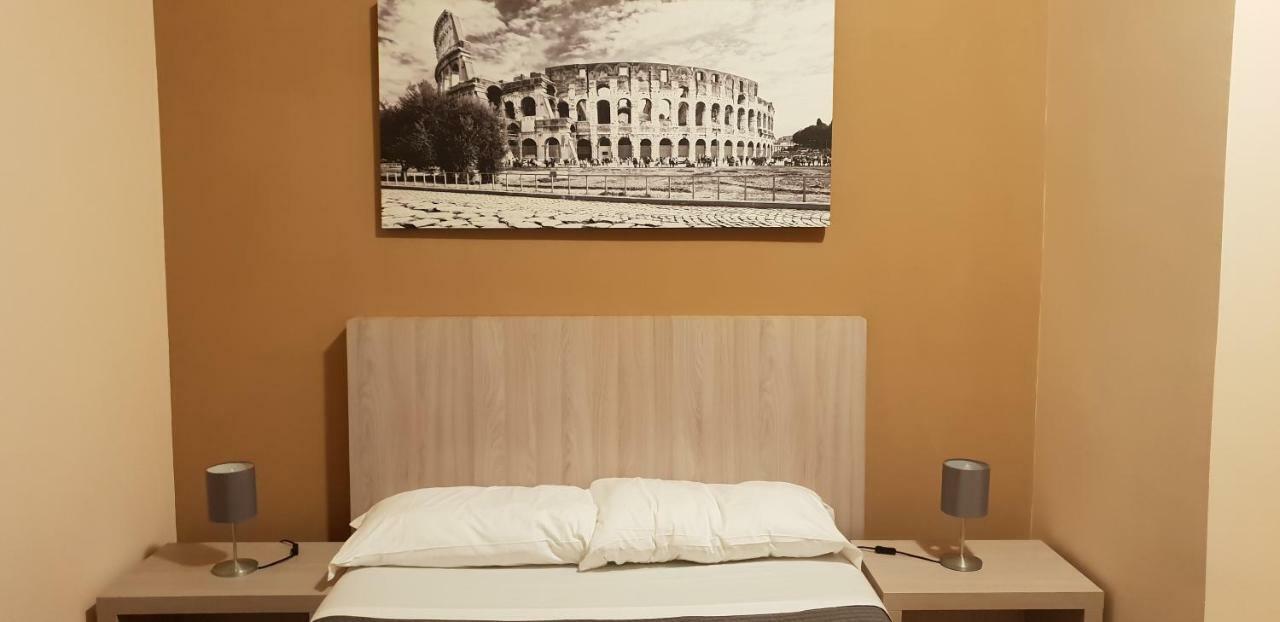 Mosaic Central Guest House 3* Rom